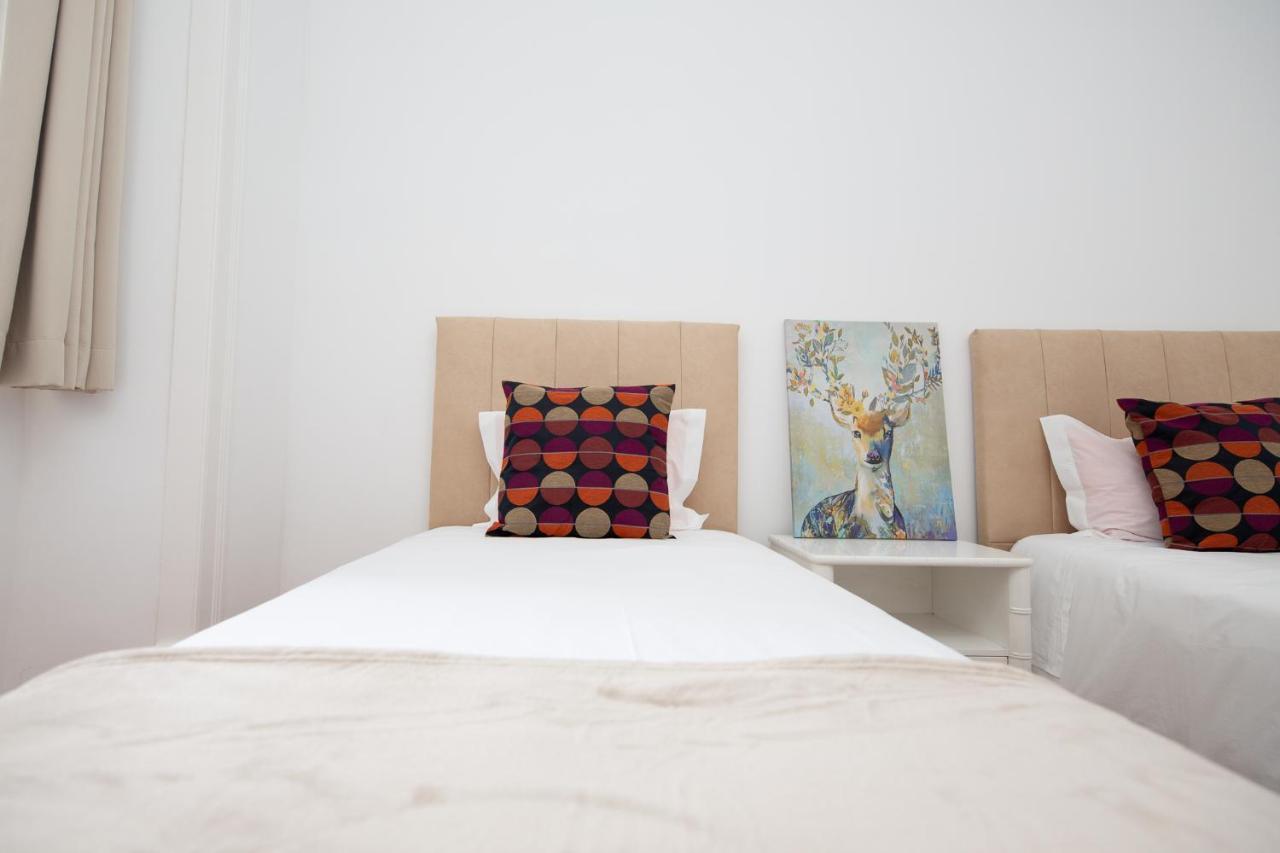 Inn-Chiado Boulevard Guest House Lisbon Exterior photo
